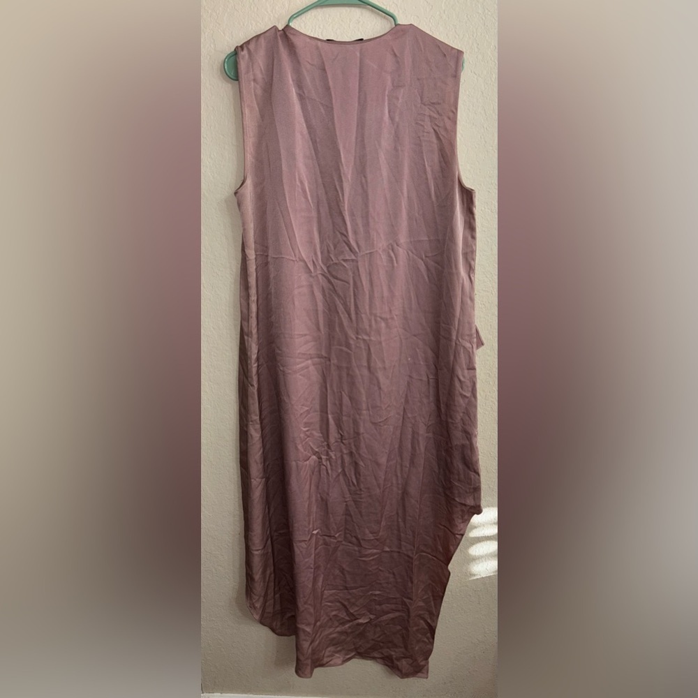BCBG Mauve Sleeveless Dress - Picture 4 of 4